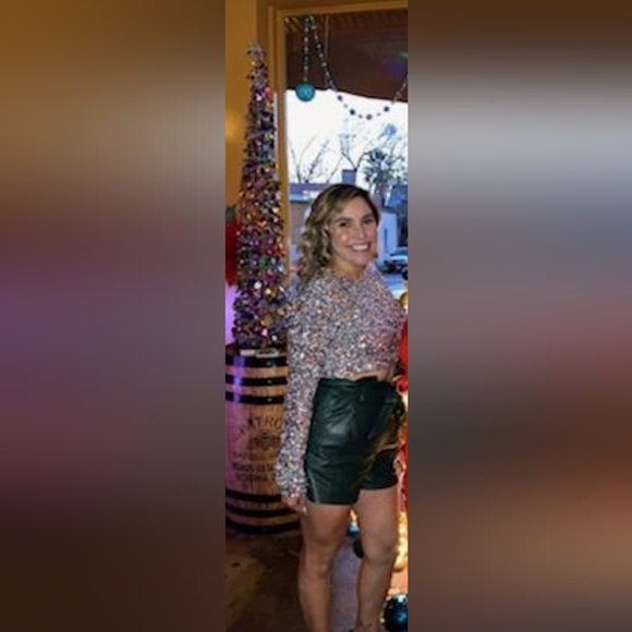 Beautiful Sequin Top - Picture 7 of 7